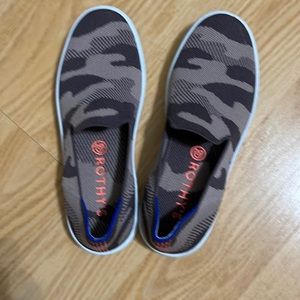 Rothys Sneaker camo
